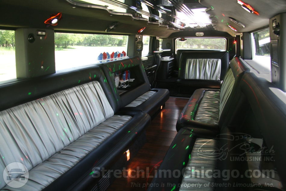 Hummer H2 SUV Limo (Single Axle Hummer)
Hummer /


 / Hourly (Other services) AUD$ 135.00
