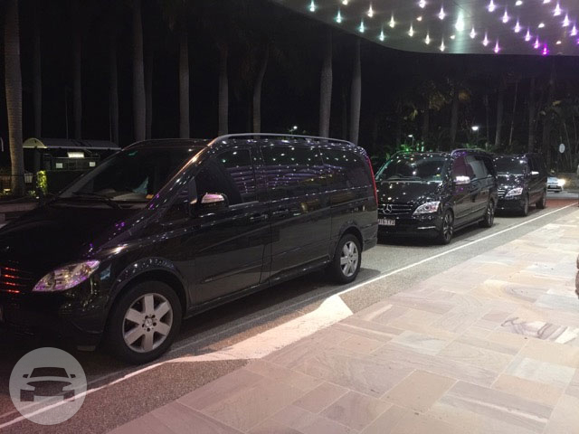 Mercedes Van People Mover
Limo /
Gold Coast QLD, Australia

 / Hourly AUD$ 90.00

