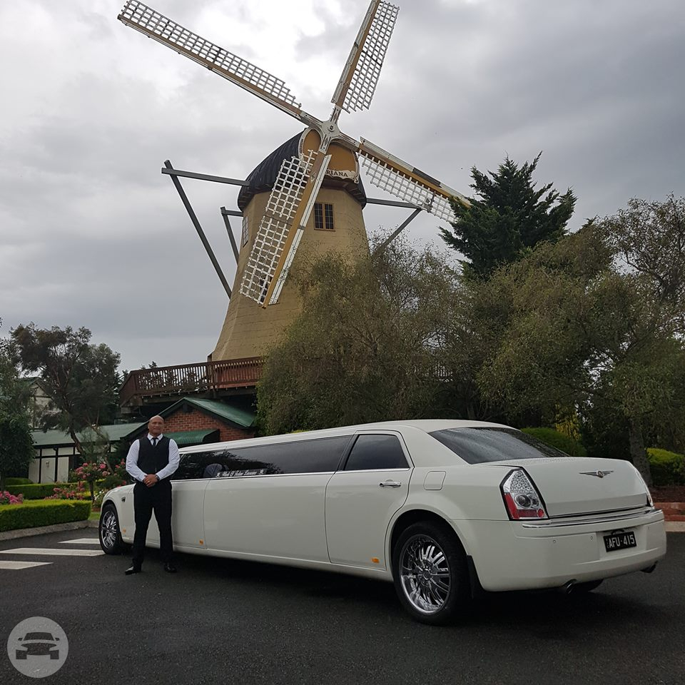 Chrysler 300 C Stretch 
Limo /
Melbourne, VIC

 / Hourly AUD$ 0.00
