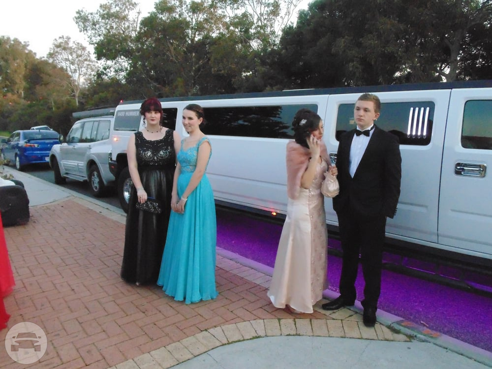 Our Brand New 2007 Luxury Stretch Limousine in Diamond White
Hummer /
Broome WA 6725, Australia

 / Hourly AUD$ 0.00
