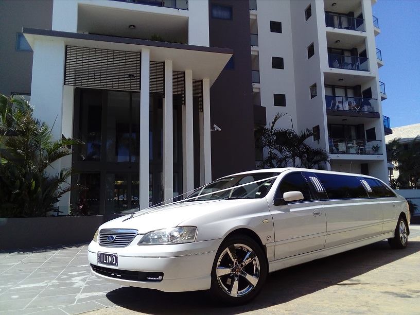 Ford Fairlane Stretch Limousine
Limo /
Byron Bay NSW 2481, Australia

 / Hourly (City Tour) AUD$ 220.00
 / Hourly (Prom) AUD$ 440.00
 / Hourly (Wedding) AUD$ 594.00
 / Airport Transfer AUD$ 198.00
