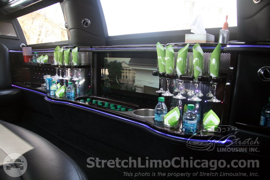 White Lincoln MKT Limo
Limo /


 / Hourly AUD$ 0.00
