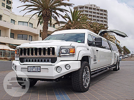 H4 Hummer Limousine (white)
Limo /
Auburn NSW 2144, Australia

 / Hourly AUD$ 550.00
