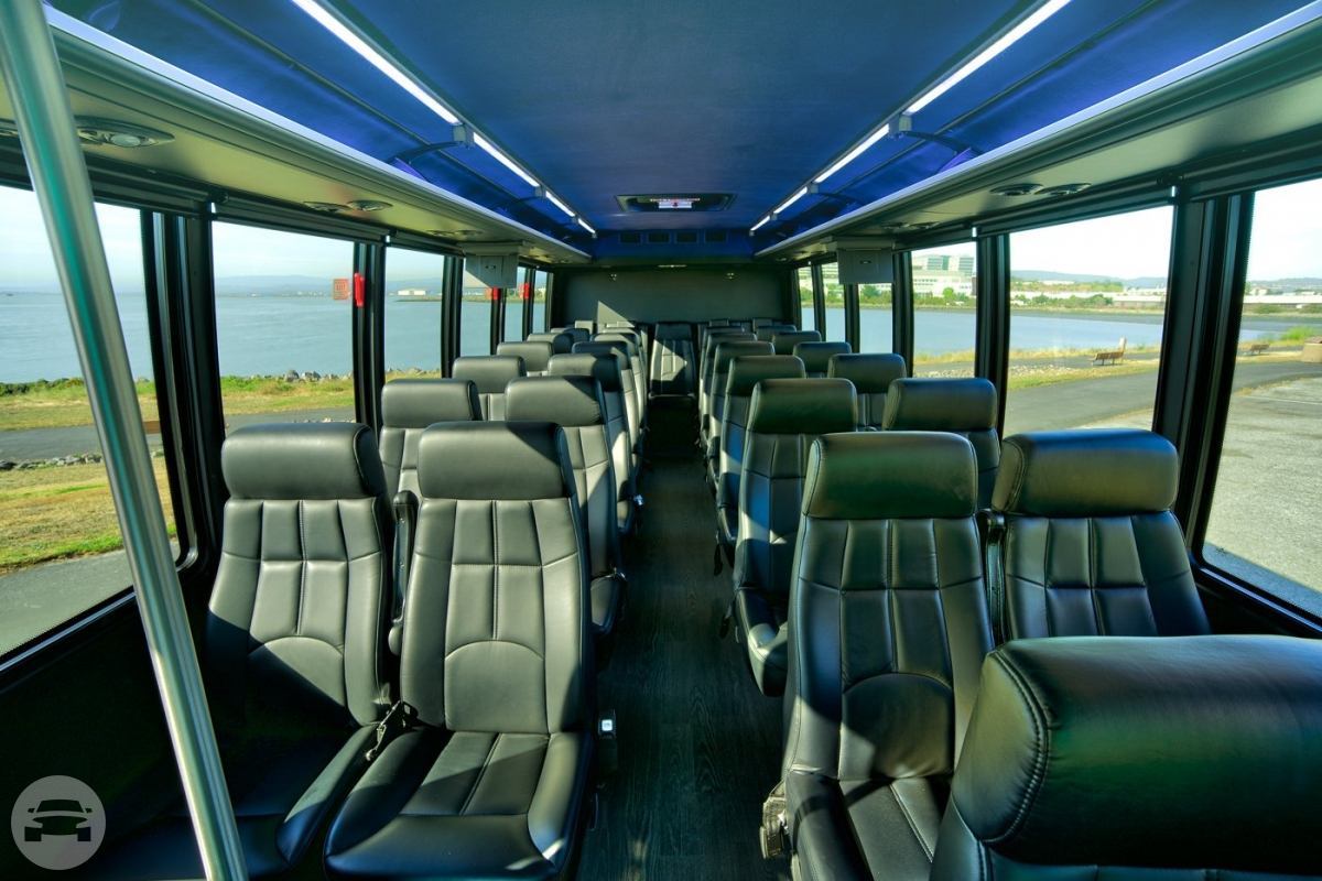 Executive Mini Coach
Coach Bus /
Kingston, QLD

 / Hourly AUD$ 150.00
