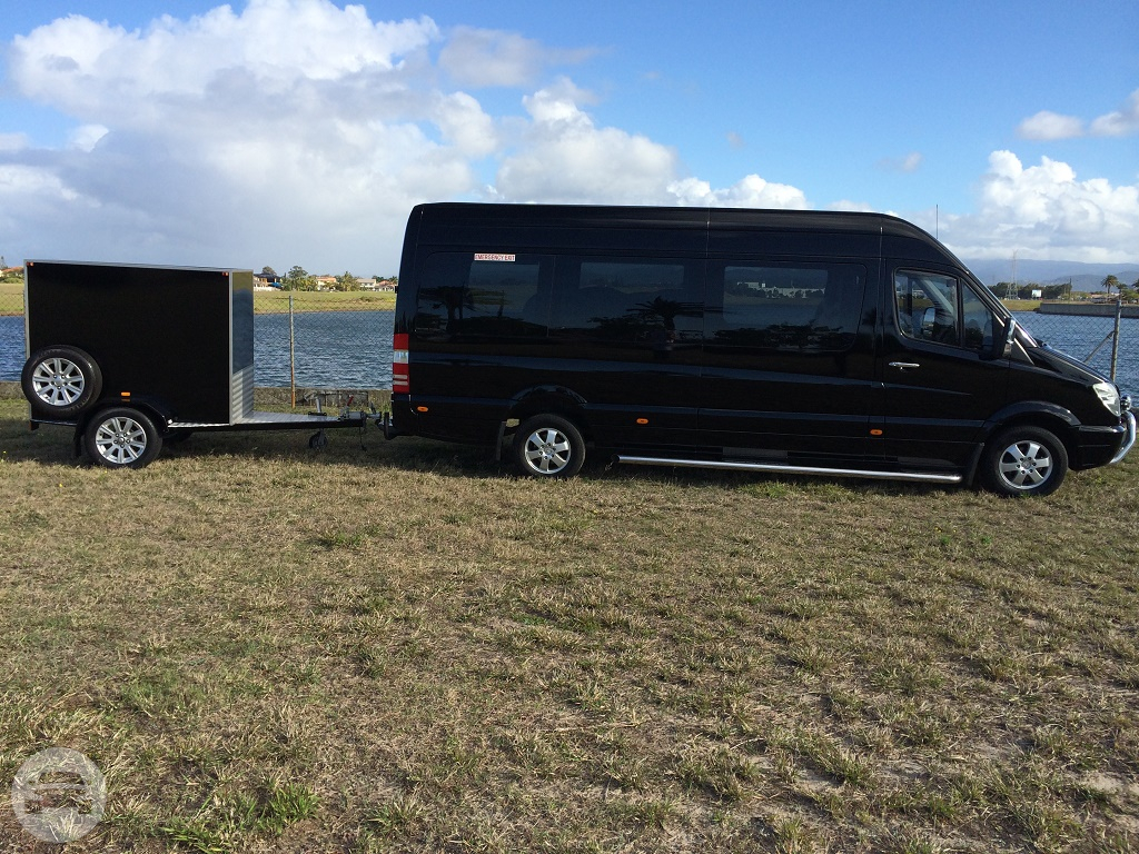 BLACK MERCEDES SPRINTER PARTY BUS
Party Limo Bus /
Surfers Paradise, QLD

 / Hourly AUD$ 0.00
