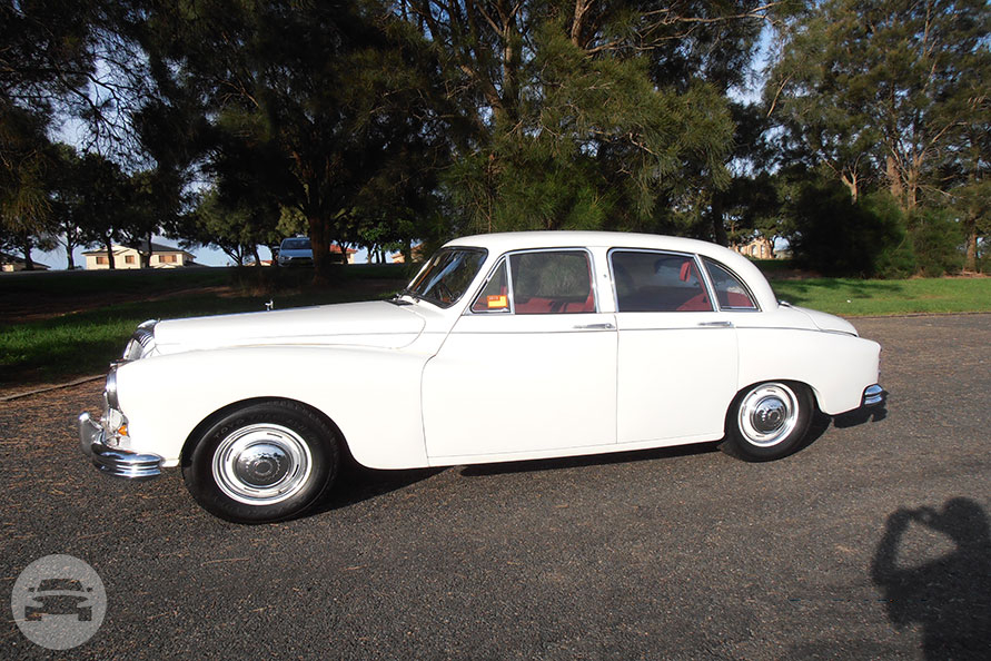 Daimler Majestic classic
Sedan /
Dapto NSW 2530, Australia

 / Hourly AUD$ 0.00
