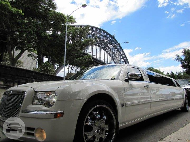 Chrysler 300C Stretch 12passenger
Limo /
St Johns Park NSW 2176, Australia

 / Hourly AUD$ 0.00
