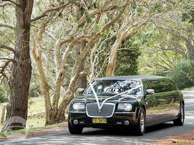 Black Chrysler 300c Stretch 
Limo /
Byron Bay NSW 2481, Australia

 / Hourly AUD$ 0.00
