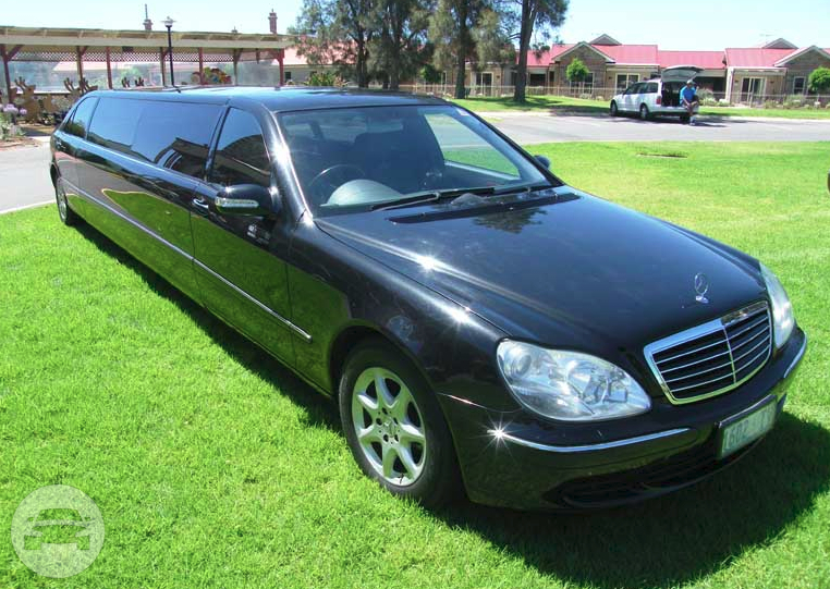 11 passenger Mercedes S Class
Limo /
Adelaide SA 5000, Australia

 / Hourly AUD$ 0.00
