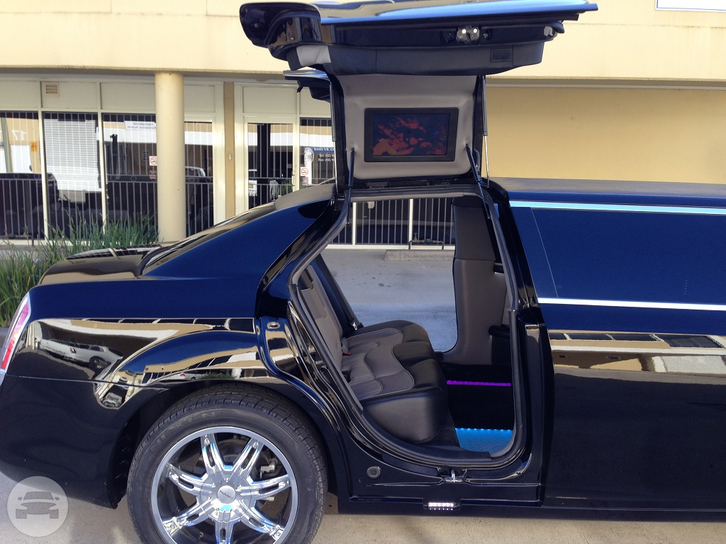 Chrysler 300C Stretch Limousine
Limo /
Surfers Paradise, QLD

 / Hourly AUD$ 0.00
