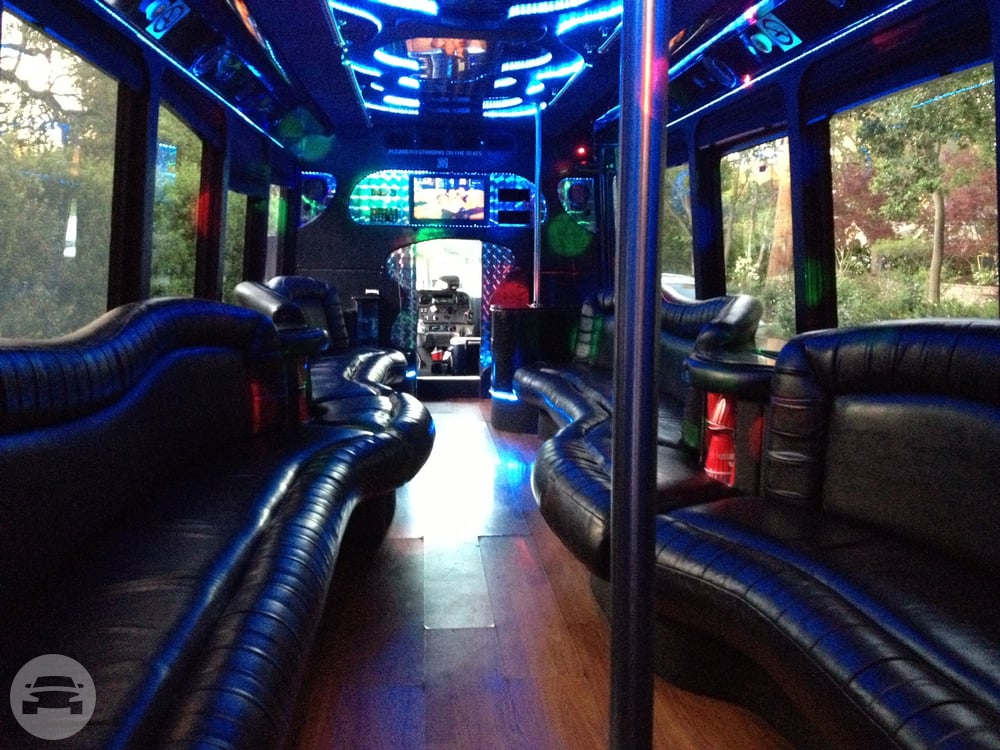 Party Bus
Party Limo Bus /
Kingston, QLD

 / Hourly AUD$ 0.00
