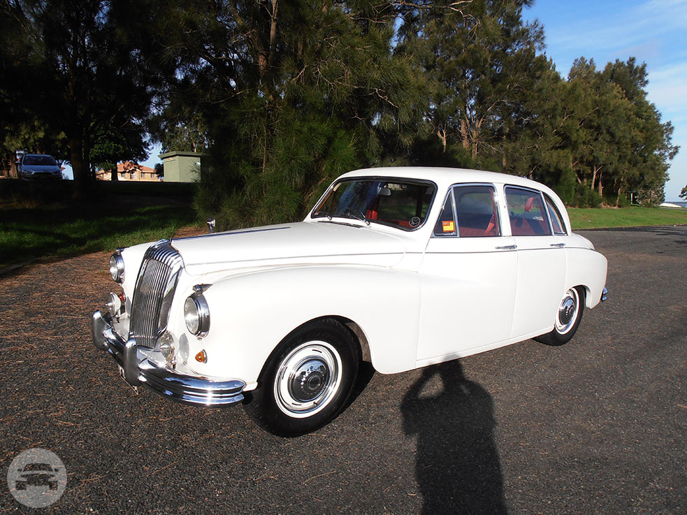 Daimler Majestic classic
Sedan /
Dapto NSW 2530, Australia

 / Hourly AUD$ 0.00
