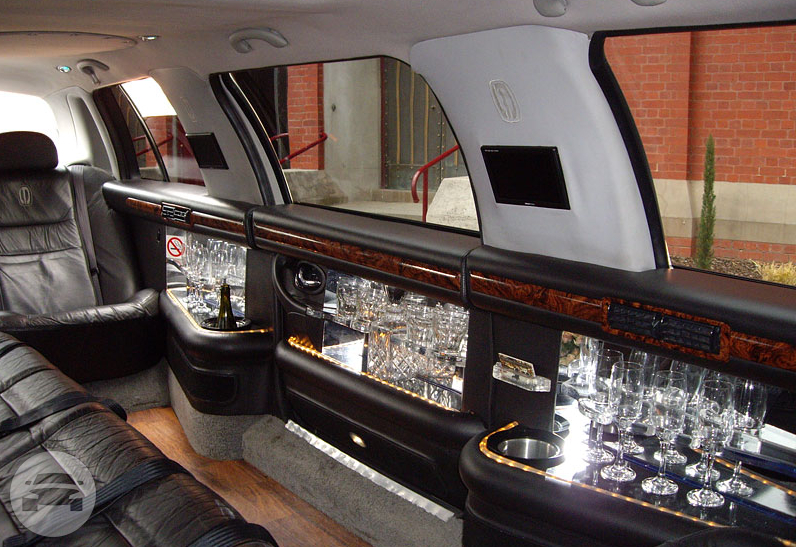 Ford Limousine-silver
Limo /
Melbourne, VIC

 / Hourly AUD$ 550.00
