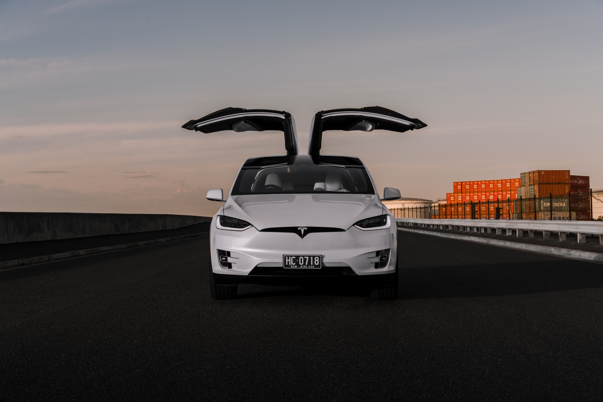 Tesla Model X
SUV /
Melbourne VIC, Australia

 / Hourly AUD$ 175.00
