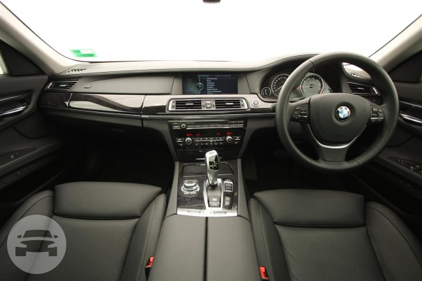 BMW 7 Series 
Sedan /
Melbourne, VIC

 / Hourly AUD$ 0.00

